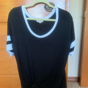 Simple Black T-Shirt